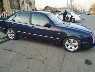 коробка автомат 124: Mercedes-Benz E 320: 1999 г., 3.2 л, Автомат, Бензин, Седан