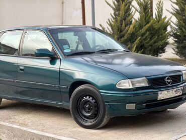 opel astra f 1997: Opel Astra: 1.6 l | 1997 il | 400000 km Hetçbek