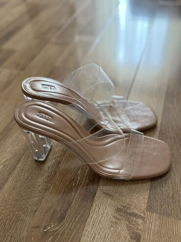 сумка на пояс женская прозрачная: Босоножкалар, 37, Zara, Колдонулган, түсү - Саргыч боз, Өзү алып кетүү