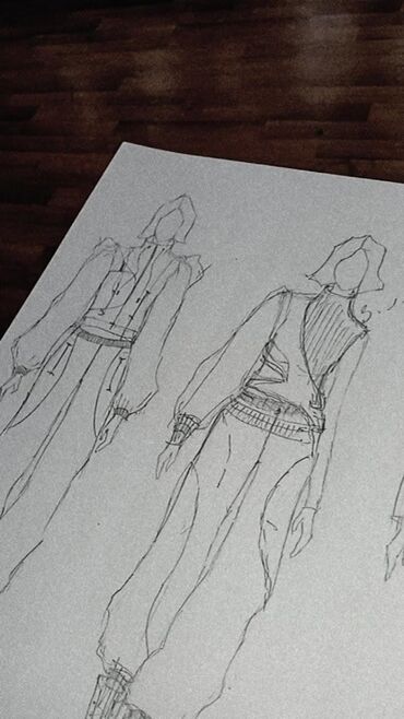 Дизайнер одежды: Дизайнер одежды. Опыта работы есть. Зарплата договорная. Умею шить — 11