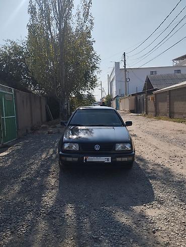 vento vento: Volkswagen Vento: 1997 г., 1.8 л, Механика, Бензин, Седан — 1