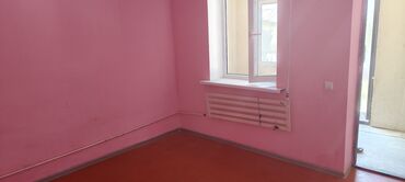посуточно восток 5: 20 м², Без мебели