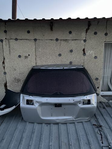 воск для машины: Айнек Багажниктин Subaru, 2005 г., Колдонулган, Оригинал