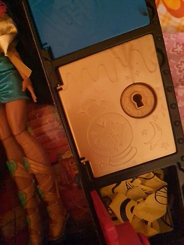 oyuncaq dolabı: Monster high generation 3 Cleo De Nile Original Gəlincik Şkaf Dolab — 1