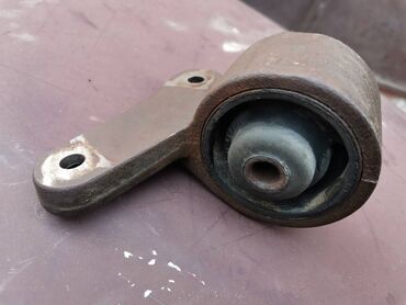 Auto delovi: Nosac menjaca 5 brzina Lada2121,21213,21214,21214i Niva. Polovno — 11