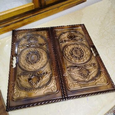 Nərdlər: Ağac oyma nərd-taxta dəsti - Material: tam ağac (əl işçiliyi oyma — 1