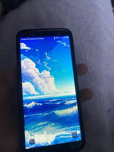 продаю б у телефон: Samsung Galaxy J6, Б/у, 32 ГБ, цвет - Золотой, 1 SIM, 2 SIM, eSIM