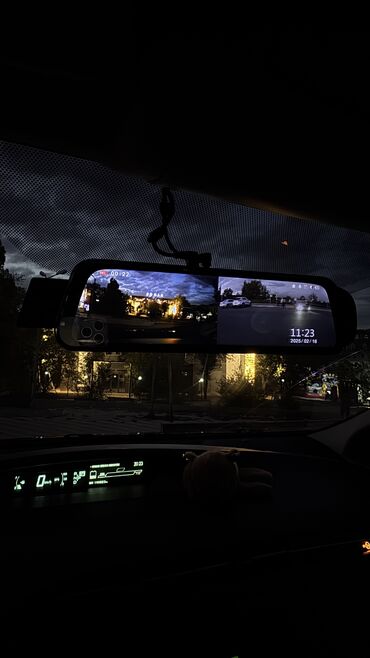 Toyota: Toyota Prius: 2010 г., 1.8 л, Вариатор, Гибрид, Хэтчбэк — 18