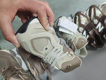 Patike: 36-40 4900 — 8