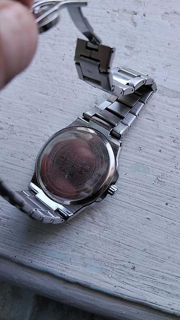patek: Часы наручные с зелёным циферблатом в стиле Patek Philippe Nautilus — 4