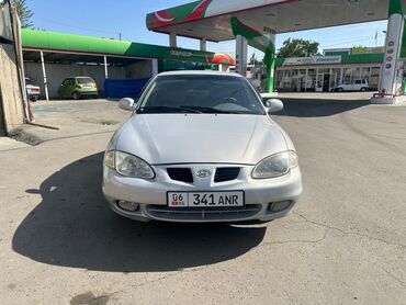 сигналы на авто: Hyundai Avante: 1999 г., 1.6 л, Механика, Бензин, Седан