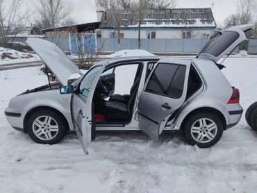 Volkswagen: Volkswagen Golf: 2001 г., 1.6 л, Механика, Бензин, Хэтчбэк — 18