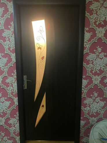 Otaq qapıları: Qapı 2 ededdi biri 80 azn 90/2.05.
Ehmedli*afa 9298