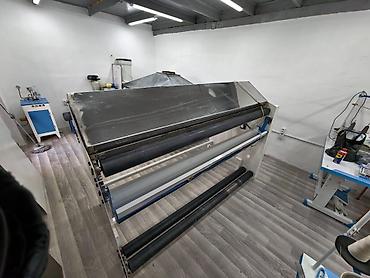 Парогенераторы, гладильное оборудование: Срочно продается Усадочный апарат в идеальном состоянии в комплекте — 2