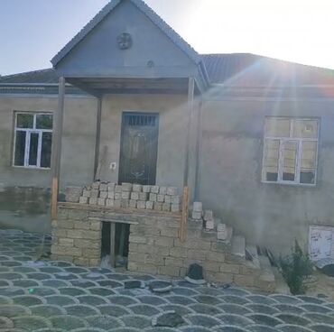 купить дом в гяндже бина аз: Suraxanı 3 otaqlı, 120 kv. m, Kredit yoxdur, Təmirsiz