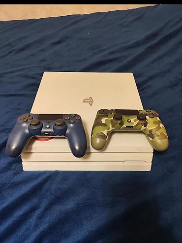 Видеоигры и приставки: PlayStation 4 Pro (ağ) oyun konsolu dəsti - Model: PS4 Pro, 1 TB — 1