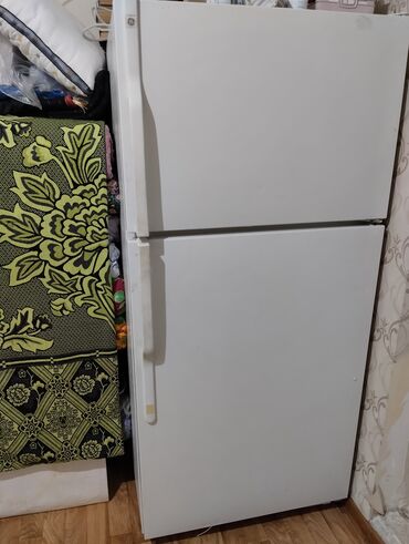 срочно холодильник: Холодильник Б/у, Двухкамерный, No frost, 75 * 160 * 75