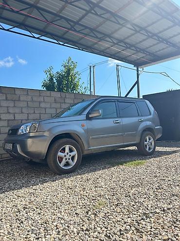 a6 audi: Nissan X-Trail: 2 l | 2001 il Ofrouder/SUV — 6