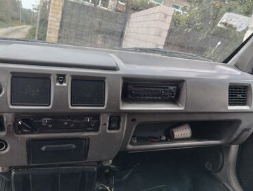 Yük maşınları: QAZ 2705, 1999 il, motor 2.4 l, Furqon, İşlənmiş — 8