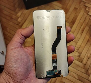 zapchast telefonlar: Samsung A10s orjinal ekran susesin deyis islet