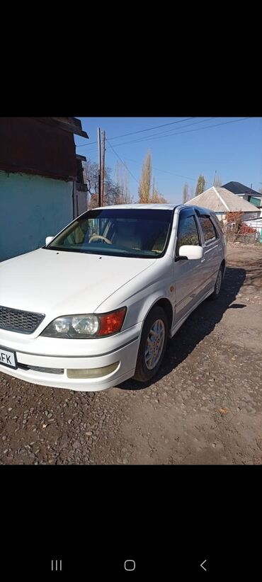 продаю термо будка: Toyota Vista: 2000 г., 2 л, Автомат, Бензин, Универсал