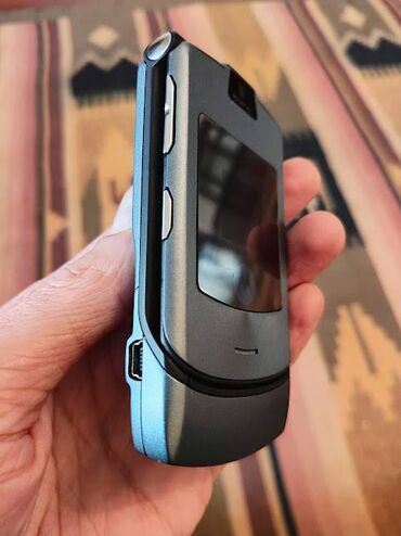 аккумуляторную телефона fly: Motorola Moto M, 2 GB, rəng - Boz