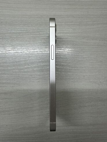 Apple iPhone: IPhone 12, Б/у, 128 ГБ, Белый, Зарядное устройство, Чехол, 74 % — 5