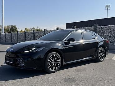 Toyota Camry: 2026 г., 2.5 л, Вариатор, Гибрид, Седан