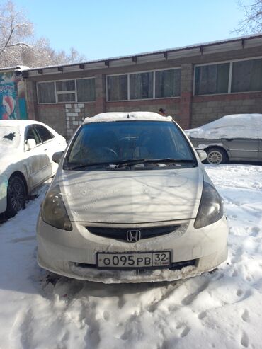 Honda: Honda Fit: 2003 г., 1.3 л, Автомат, Бензин, Хэтчбэк