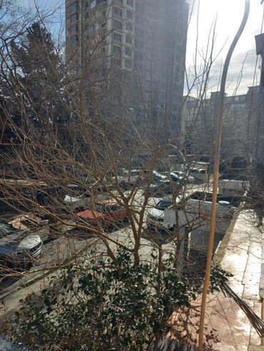 Köhnə tikili: Bakı, 3 otaqlı, Köhnə tikili, m. Əhmədli, 80 kv. m — 15