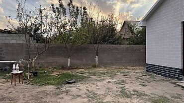 Дома: 🏡 Срочная продажа дома в ж/м Ала-Тоо-3! 🔥 🛏 4 комнаты 📐 Площадь дома — 7