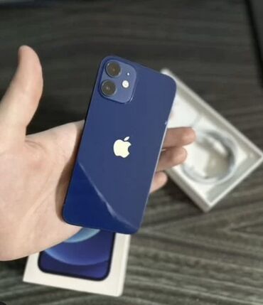 Apple iPhone: IPhone 12, Б/у, 64 ГБ, Синий, Наушники, Зарядное устройство, Защитное стекло, 85 %