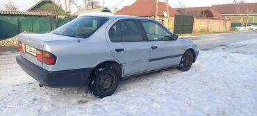 Nissan: Nissan Primera: 1994 г., 1.6 л, Механика, Бензин, Седан