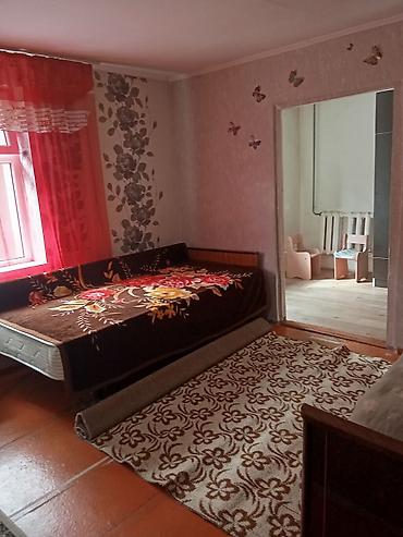 2 rooms: Сдается/трёх комнатная времянка, мебель частично.деушкам студентам или — 1
