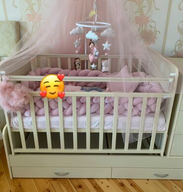 bambuk dosek: Oğlan və qız üçün, Çarpayı, Bazalı, Matras ilə, Siyirməli