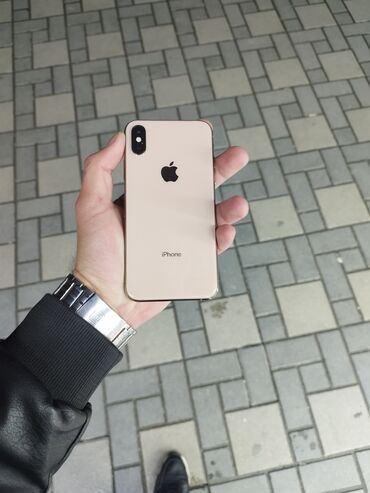 Apple iPhone: IPhone Xs, 64 GB, Gümüşü, Face ID