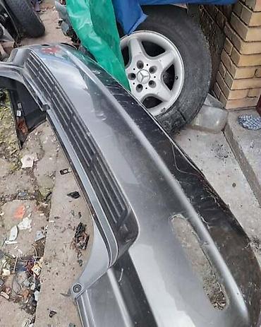 auto otpad becej: BRANIK ZA KIA SORENTO | Kia Sorento zadnji branik Ima te 2 naprsline — 1