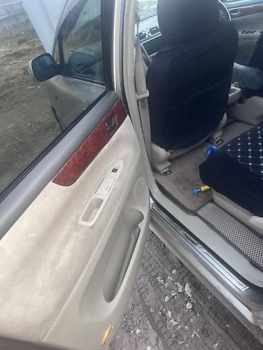 Toyota: Toyota Ipsum: 2003 г., Минивэн — 17