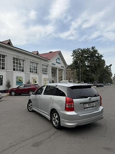 б3 уневерсал: Toyota WISH: 2003 г., 1.8 л, Бензин, Универсал — 3
