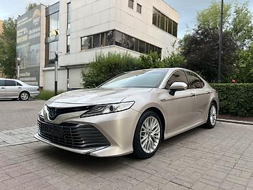 corolla 2004: Toyota Camry: 2018 г., Гибрид, Седан — 2
