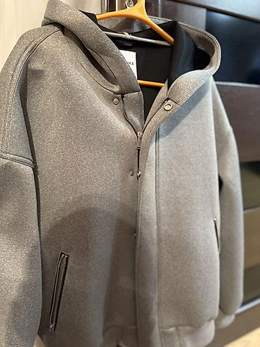 Üst geyimi: Bershka unisex kapuşonlu jaket - Rəng: boz (melanj effektli) - Ölçü — 3