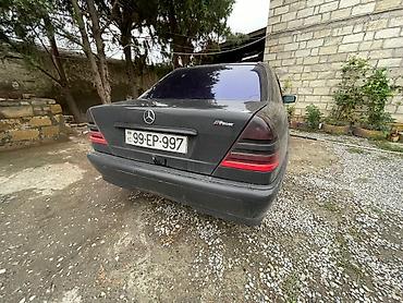 Mercedes-Benz: Mercedes-Benz C 200: 2.2 l | 1999 il Sedan — 3