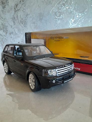 Range rover 1:14 ölcudur. Plastikdir, evveler pultu masin olub