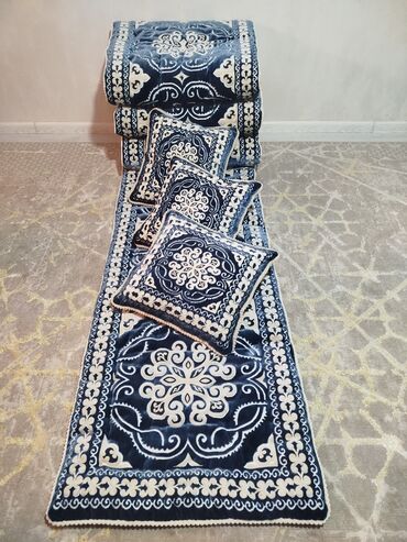 Одеяла и пледы: Тошок турлору жеткируу бар — 1