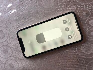 Apple iPhone: IPhone 11, 64 ГБ, Белый, Face ID