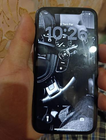 IPhone 11, Qara