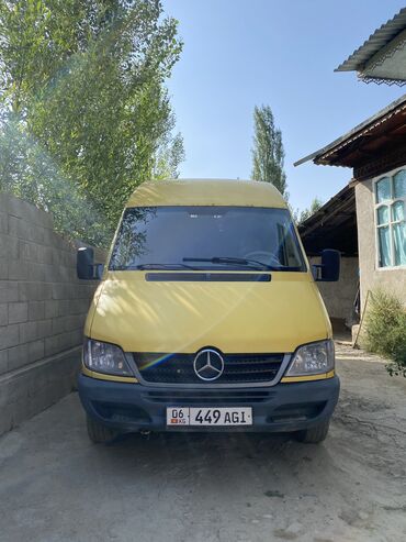 закрытый спринтер: Mercedes-Benz Sprinter: 2003 г., 2.2 л, Автомат, Дизель, Фургон