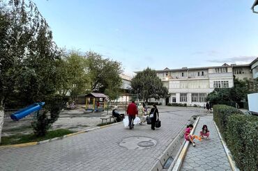 сдаюу квартира тунгуч: 3 комнаты, 111 м², Индивидуалка, 2 этаж, Косметический ремонт