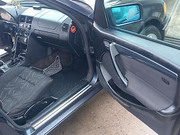 mesedesin tezə cıxan: Mercedes-Benz C-Class: 1.8 l | 1998 il Sedan — 4