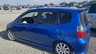 российский номер фит: Honda Fit: 2003 г., 1.5 л, Автомат, Хэтчбэк — 1